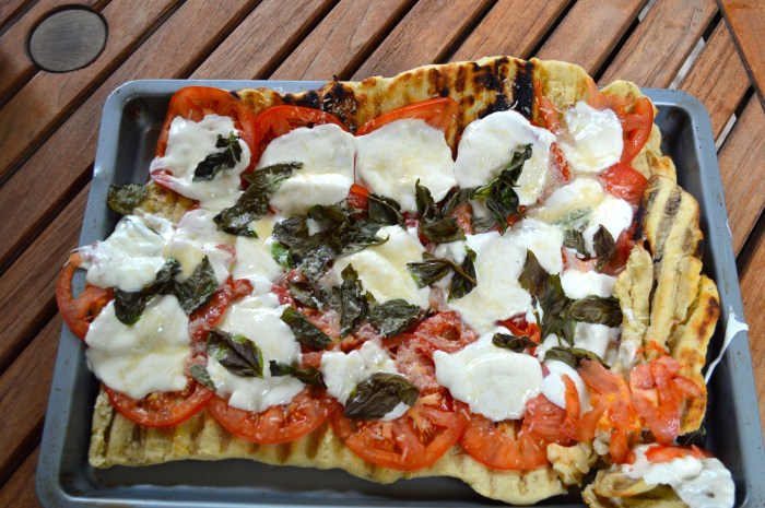 Grilled Margarita Pizza